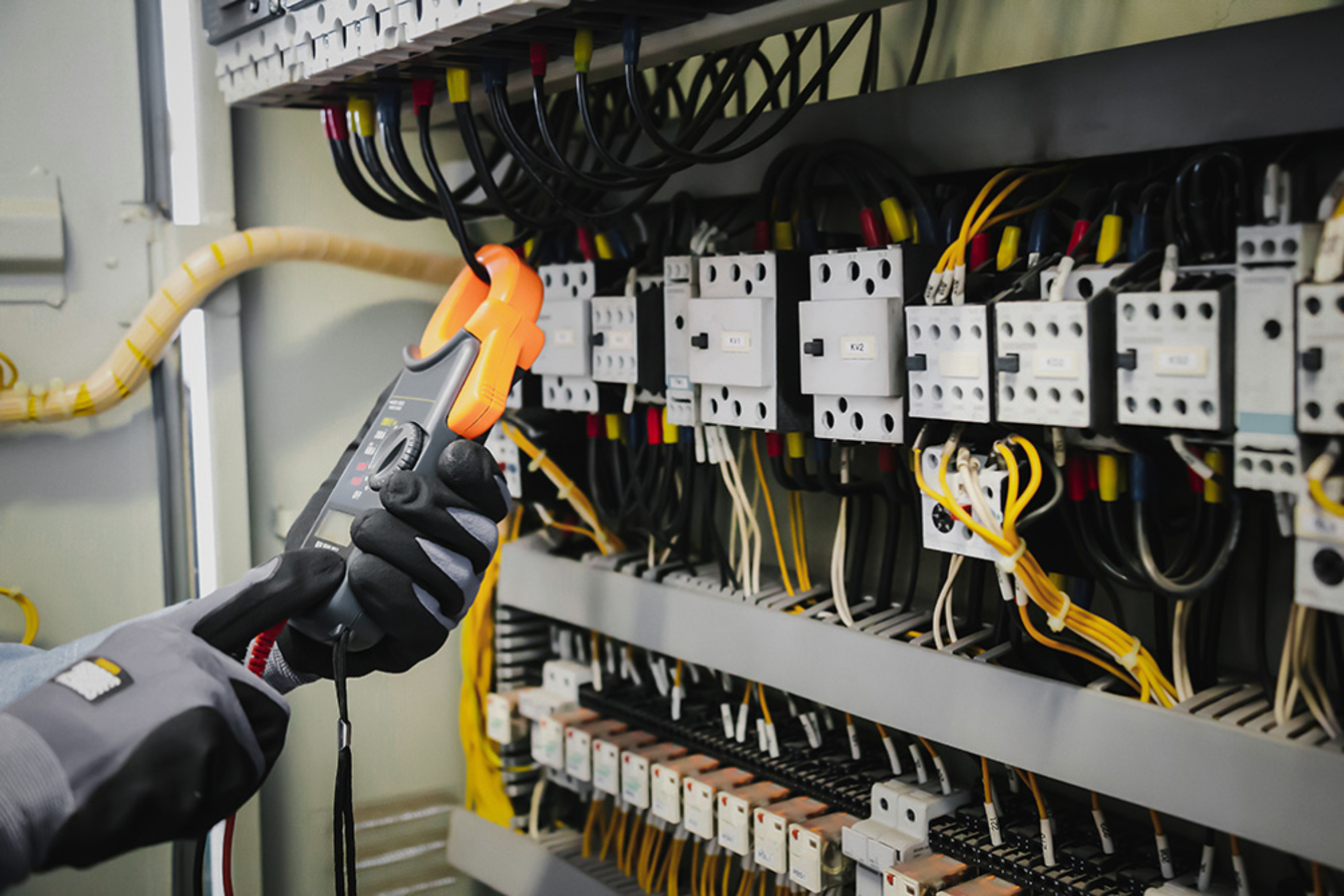 DGUV Vorschrift 3-Check bei Energy2light Elektro & Home Automation Khokhar in Rödermark